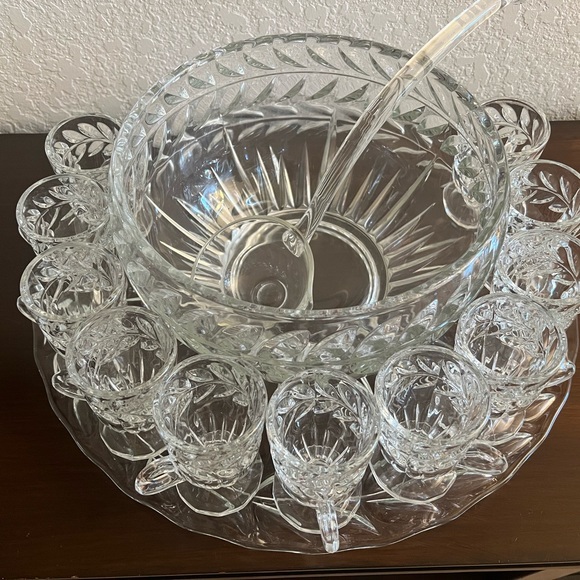 Glass Punch Bowl Set - Picture 3 of 3
